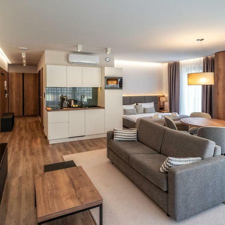 Meta Apartments Щирк Экстерьер фото