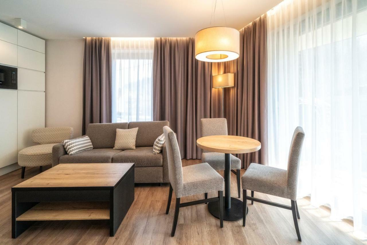 Meta Apartments Щирк Экстерьер фото