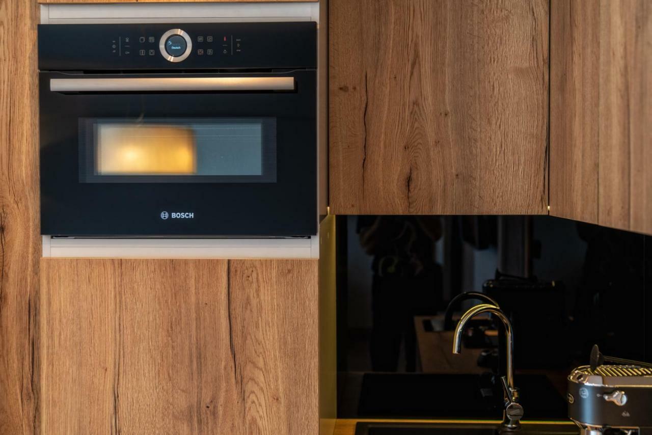 Meta Apartments Щирк Экстерьер фото