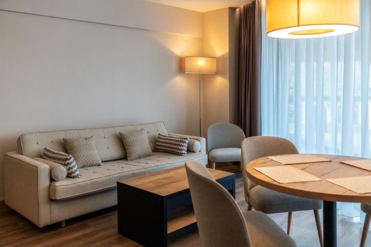 Meta Apartments Щирк Экстерьер фото