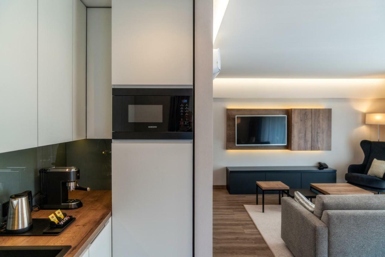 Meta Apartments Щирк Экстерьер фото