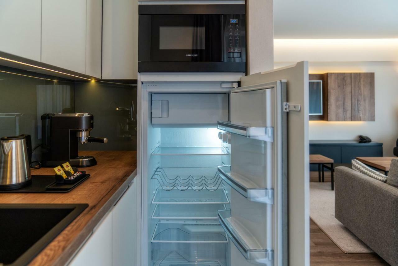 Meta Apartments Щирк Экстерьер фото